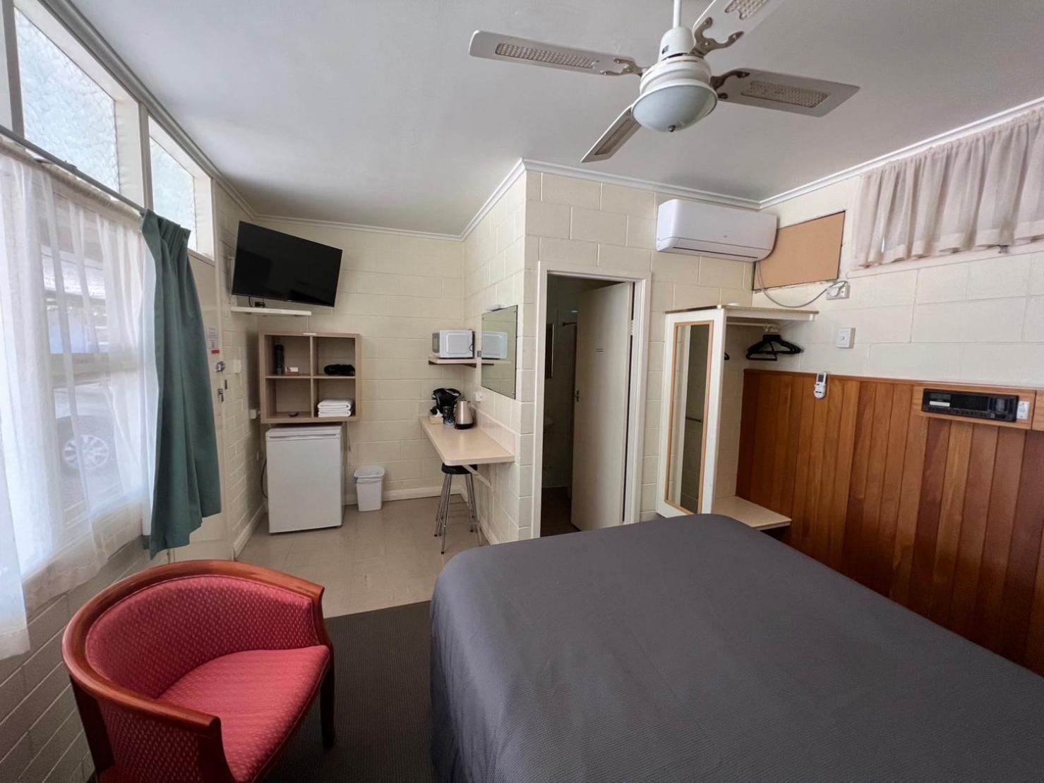 Glossop Motel Winkie Εξωτερικό φωτογραφία